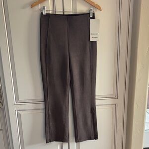 Lululemon Ribbed Softstream Zip Leg High Rise 25” Leggings Brown Women’s Size 6